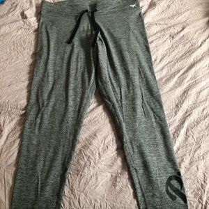 Never been worn grey leggings